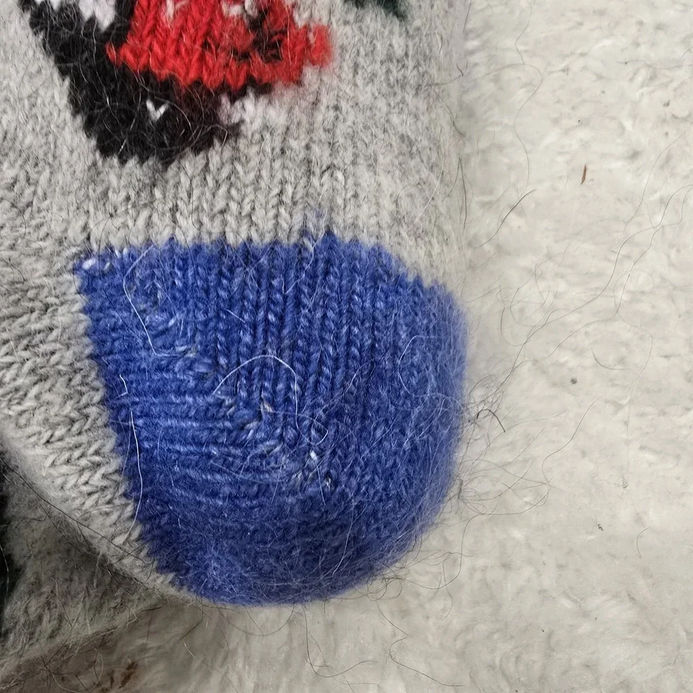 Handmade 100% Natural Goat Down Socks Fuzzy Warm Wool Knitted Bird Motif Large‎